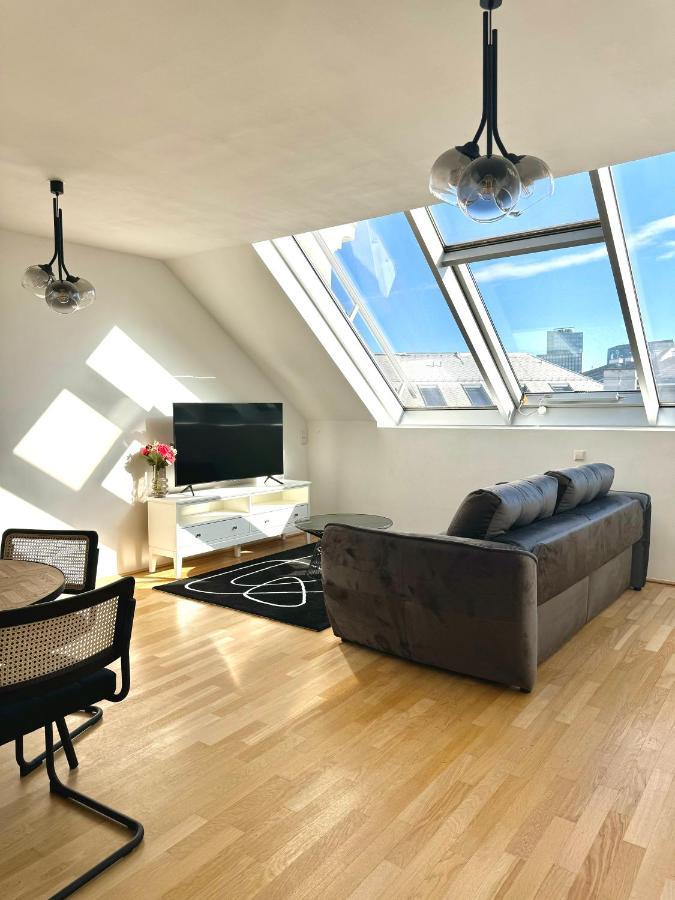 Apartament Residential Elegance: Yourvienna Classic In Center